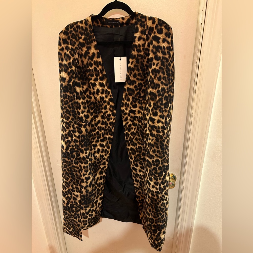 NWT Lavish Alice leopard cape jacket US 6 UK 10